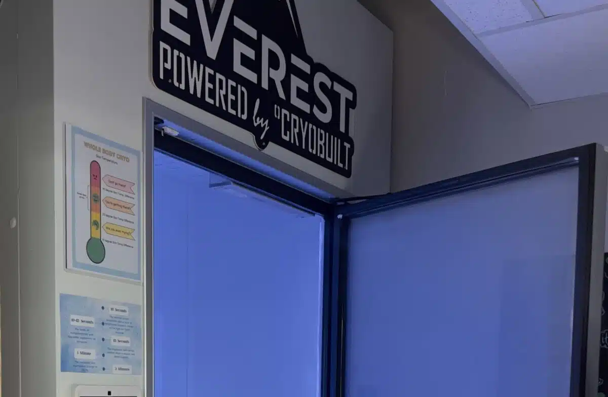 Everest Cryobuilt at 212