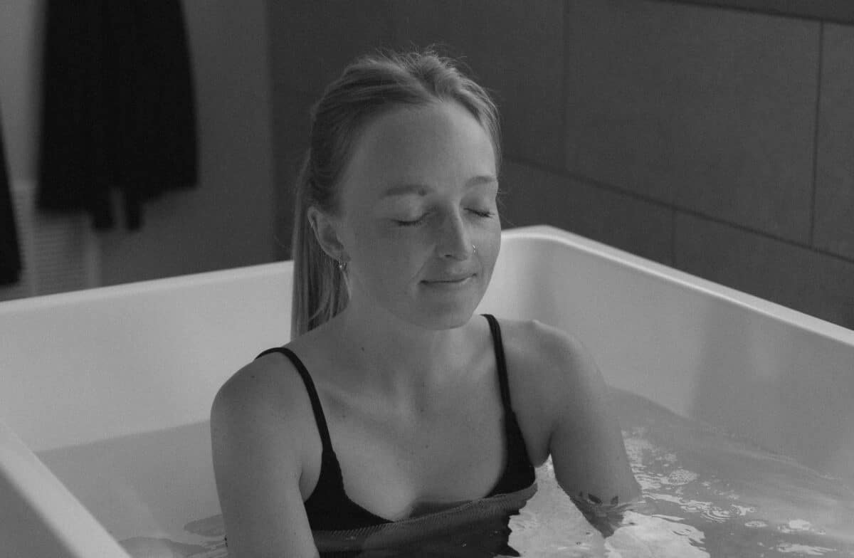 Girl in a cold Plunge